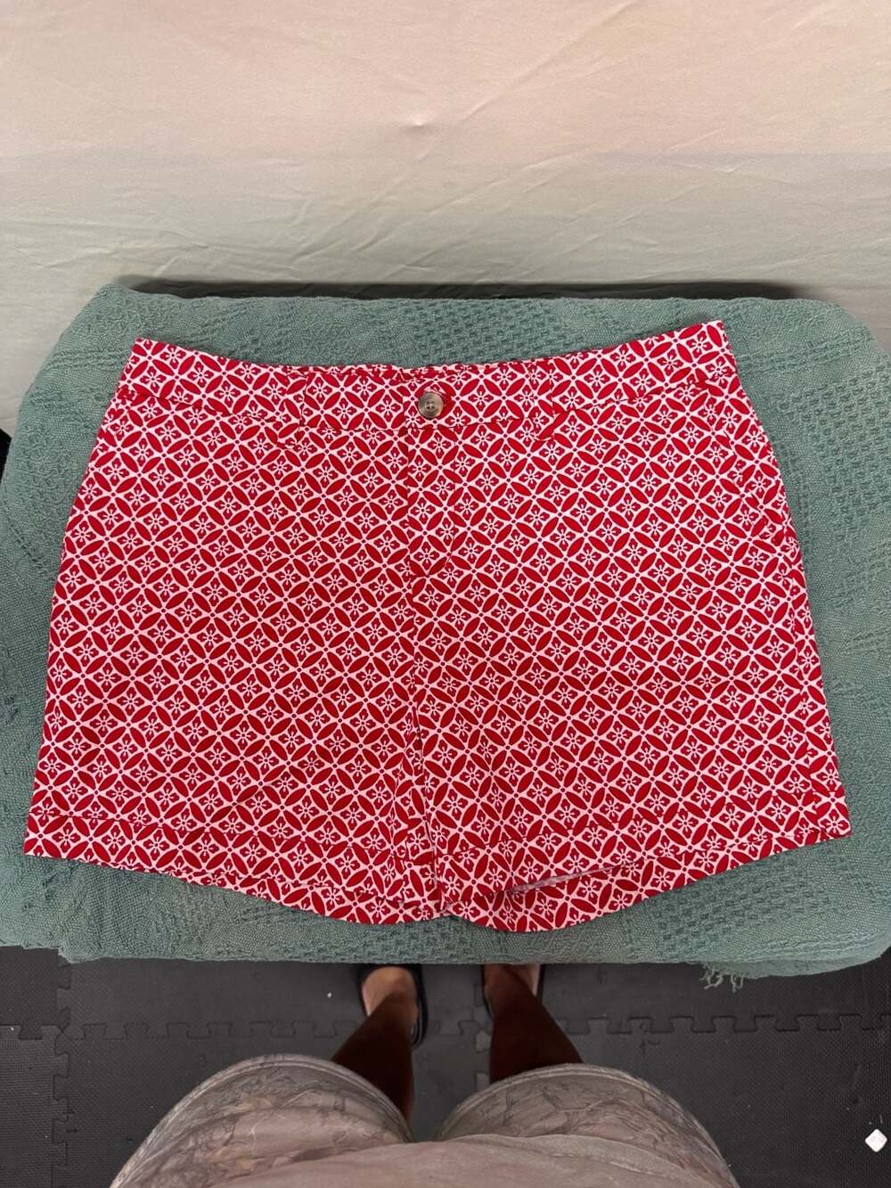 Faded Glory Women's Red and White Geometric Print Cotton Blend Shorts